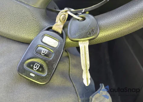 2018 Hyundai Elantra Se z USA, uszkodzony, nr VIN 5NPD74LF2JH310188